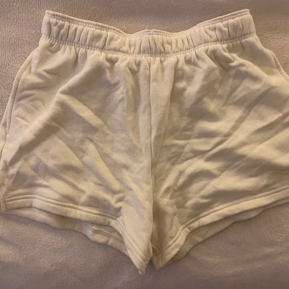 PINK Off-White Pajama Shorts Size XS